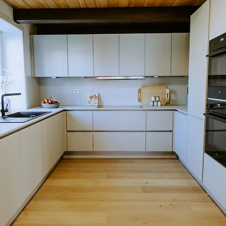 Tonis Traumhaus Villa *